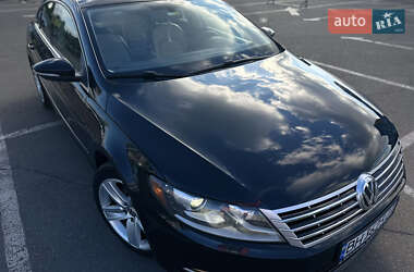 Купе Volkswagen CC / Passat CC 2012 в 