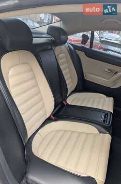 Купе Volkswagen CC / Passat CC 2011 в 