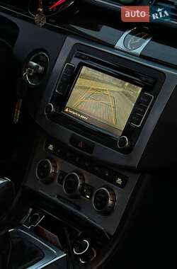 Купе Volkswagen CC / Passat CC 2012 в 