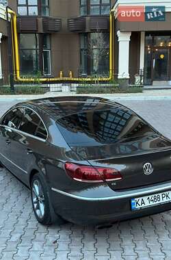 Купе Volkswagen CC / Passat CC 2012 в 