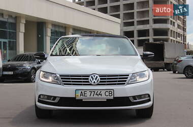 Купе Volkswagen CC / Passat CC 2012 в 
