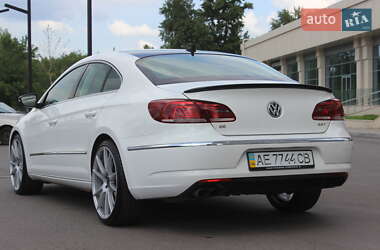 Купе Volkswagen CC / Passat CC 2012 в 