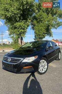 Купе Volkswagen CC / Passat CC 2011 в Козелеці