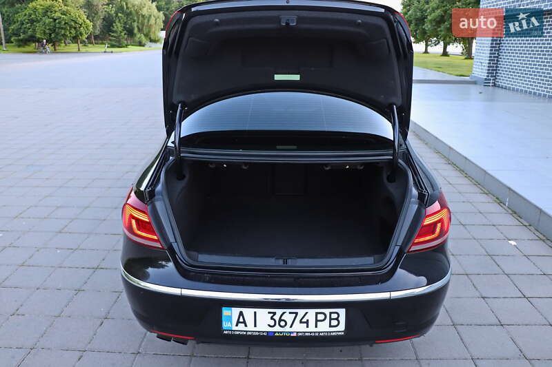 Купе Volkswagen CC / Passat CC 2013 в Кременчуге