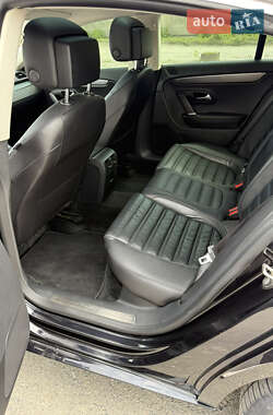 Купе Volkswagen CC / Passat CC 2012 в 
