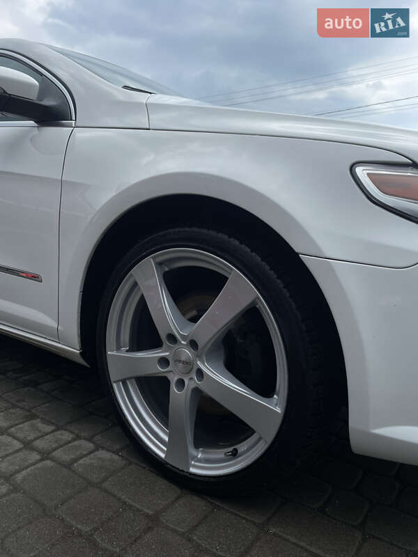 Купе Volkswagen CC / Passat CC 2011 в Рава-Руській
