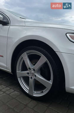Купе Volkswagen CC / Passat CC 2011 в 