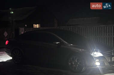 Купе Volkswagen CC / Passat CC 2010 в 