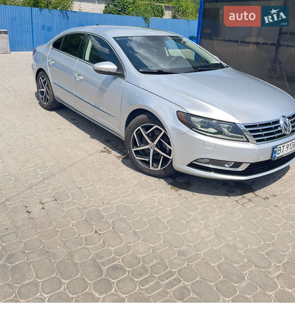 Купе Volkswagen CC / Passat CC 2015 в Херсоне