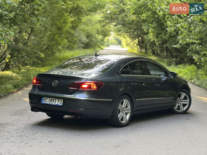 Купе Volkswagen CC / Passat CC 2012 в Сарнах