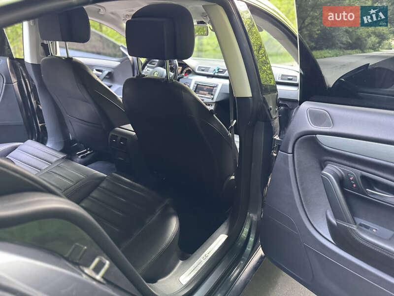 Купе Volkswagen CC / Passat CC 2012 в Сарнах