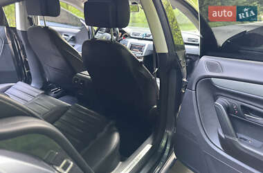 Купе Volkswagen CC / Passat CC 2012 в 