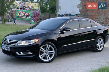 Купе Volkswagen CC / Passat CC 2012 в Сумах