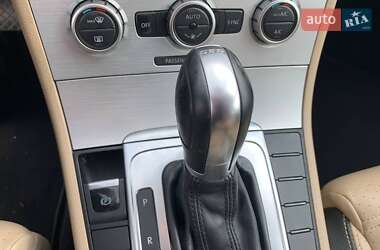Купе Volkswagen CC / Passat CC 2015 в 