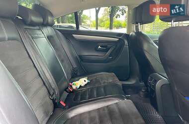 Купе Volkswagen CC / Passat CC 2013 в 