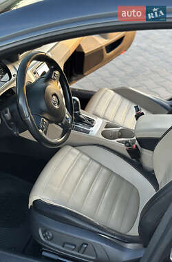 Купе Volkswagen CC / Passat CC 2013 в 