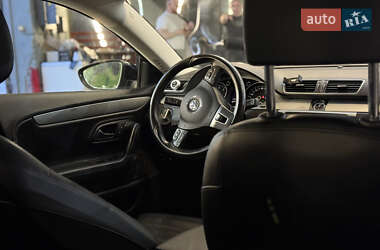 Купе Volkswagen CC / Passat CC 2012 в 