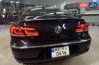 Купе Volkswagen CC / Passat CC 2012 в 