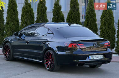 Купе Volkswagen CC / Passat CC 2013 в 