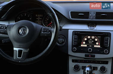 Купе Volkswagen CC / Passat CC 2013 в 