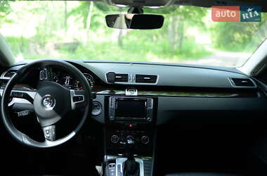 Купе Volkswagen CC / Passat CC 2016 в 