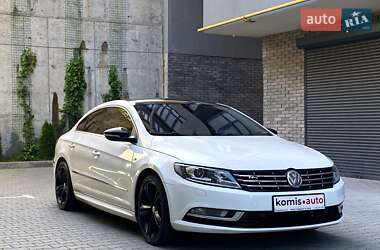 Купе Volkswagen CC / Passat CC 2013 в 