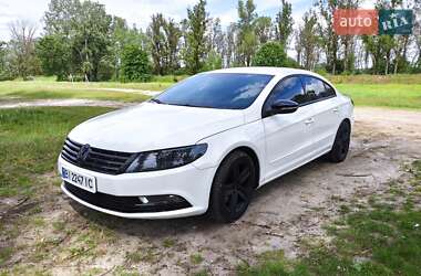 Купе Volkswagen CC / Passat CC 2012 в 