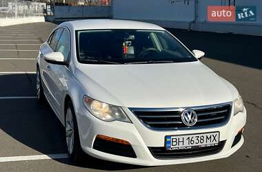 Купе Volkswagen CC / Passat CC 2010 в Білгороді-Дністровському