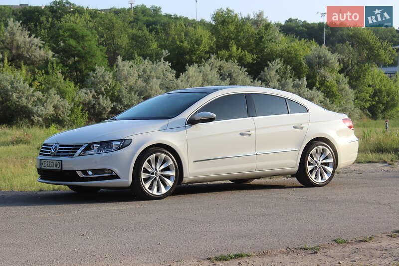 Купе Volkswagen CC / Passat CC 2014 в Дніпрі