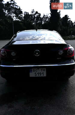 Купе Volkswagen CC / Passat CC 2009 в 