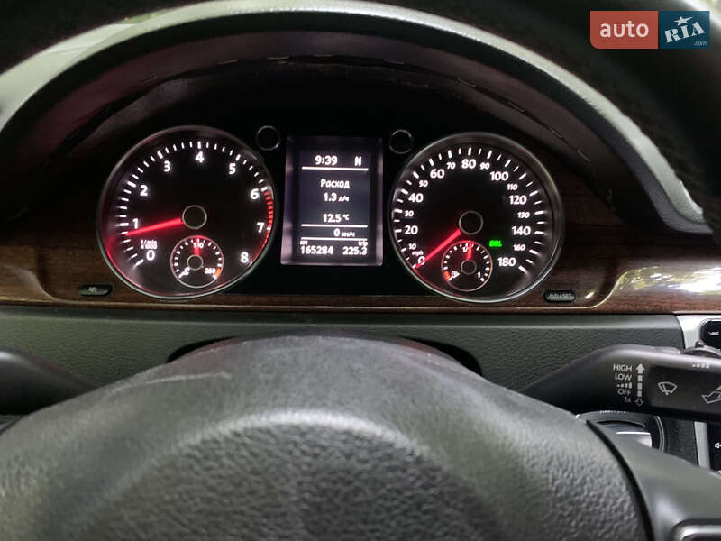 Купе Volkswagen CC / Passat CC 2011 в Баре