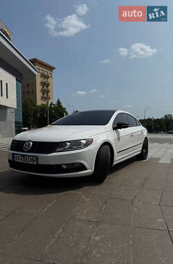 Купе Volkswagen CC / Passat CC 2012 в 