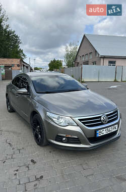 Купе Volkswagen CC / Passat CC 2011 в Львові