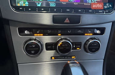Купе Volkswagen CC / Passat CC 2014 в 