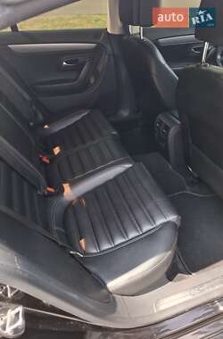 Купе Volkswagen CC / Passat CC 2013 в 