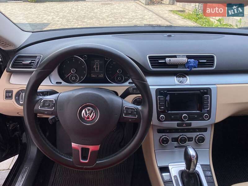 Купе Volkswagen CC / Passat CC 2012 в Ровно