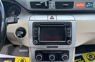 Купе Volkswagen CC / Passat CC 2009 в 