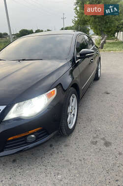 Купе Volkswagen CC / Passat CC 2010 в 