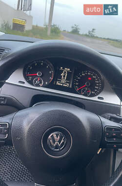 Купе Volkswagen CC / Passat CC 2010 в 