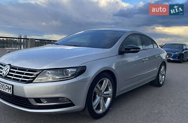 Купе Volkswagen CC / Passat CC 2012 в 