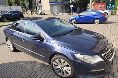 Купе Volkswagen CC / Passat CC 2011 в 