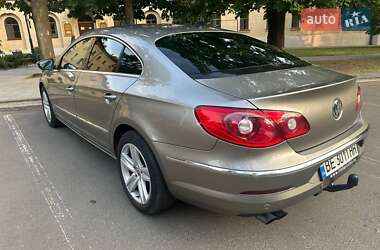 Купе Volkswagen CC / Passat CC 2010 в 