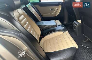 Купе Volkswagen CC / Passat CC 2010 в 