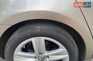 Купе Volkswagen CC / Passat CC 2010 в 