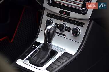 Купе Volkswagen CC / Passat CC 2013 в 