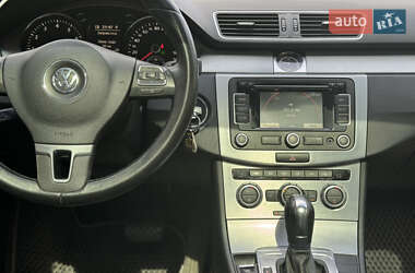 Купе Volkswagen CC / Passat CC 2012 в 