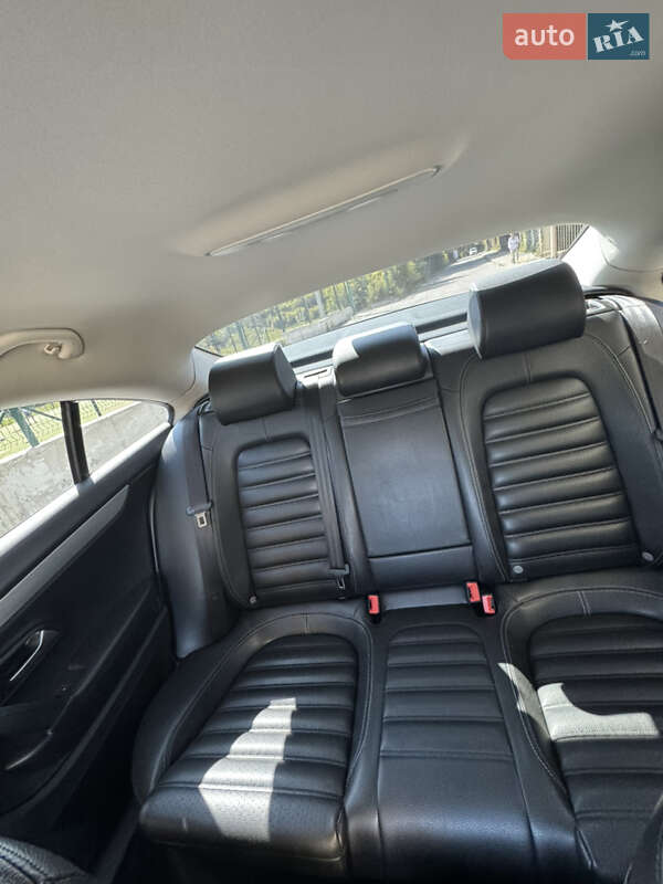 Купе Volkswagen CC / Passat CC 2014 в Черновцах