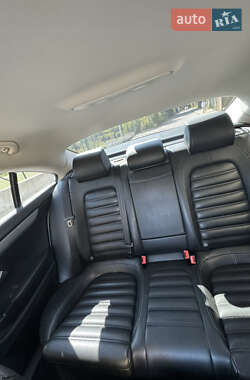 Купе Volkswagen CC / Passat CC 2014 в 