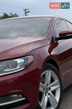 Купе Volkswagen CC / Passat CC 2014 в 