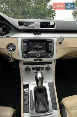 Купе Volkswagen CC / Passat CC 2013 в 